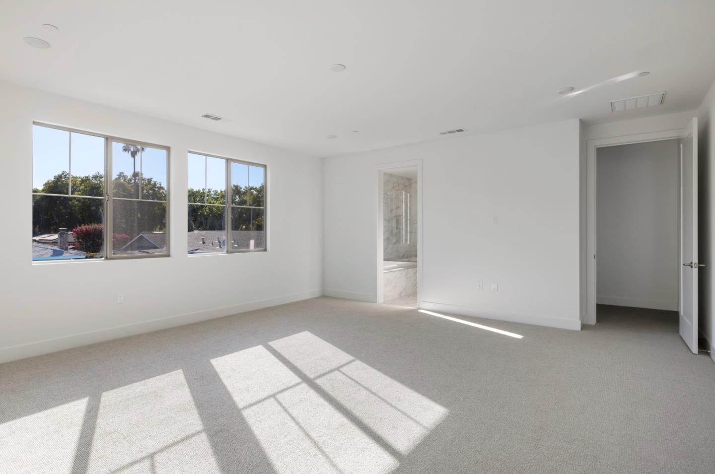 Detail Gallery Image 14 of 17 For 7387 Ailes Ct, Gilroy,  CA 95020 - 4 Beds | 3/1 Baths