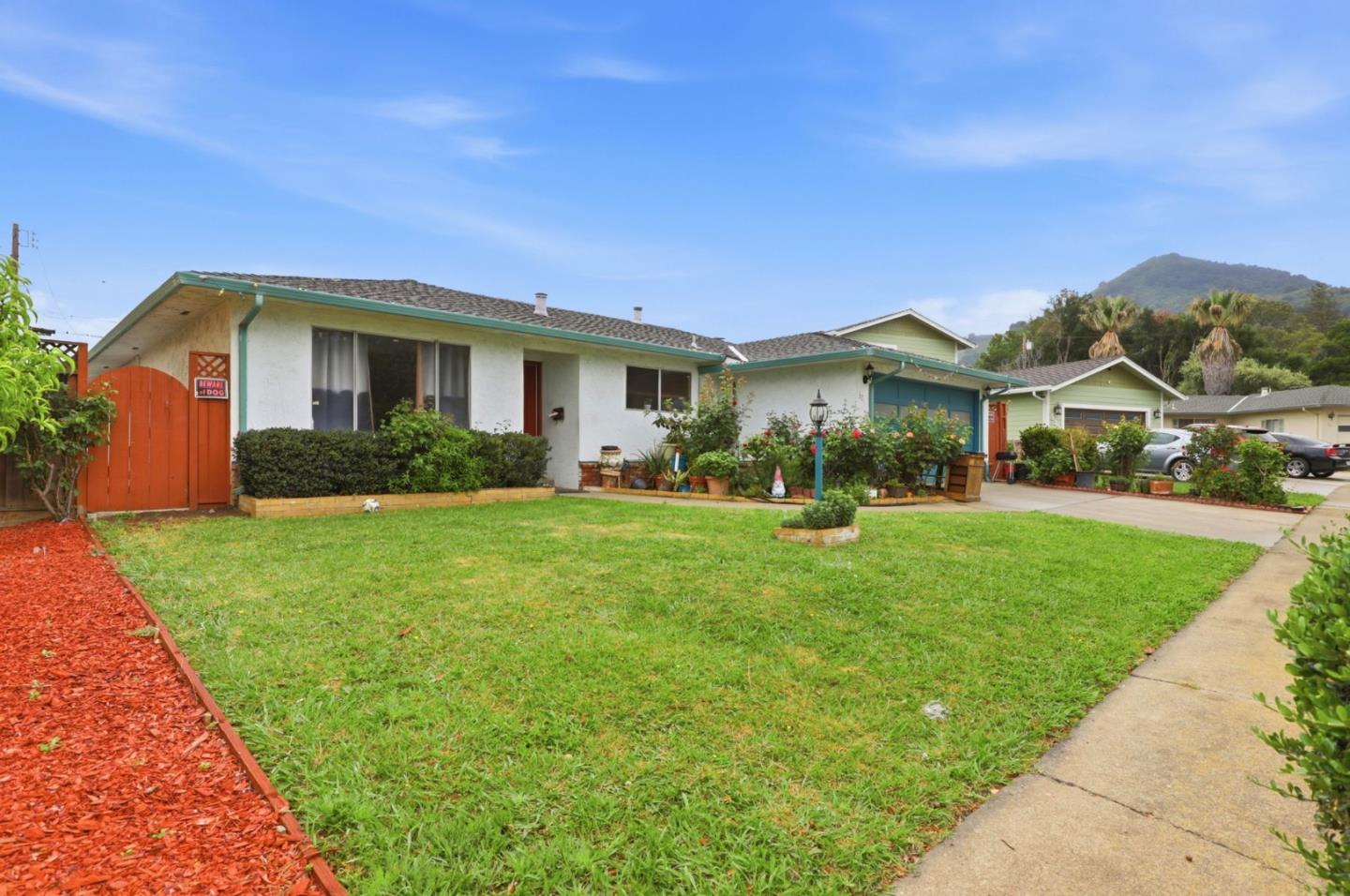 Detail Gallery Image 2 of 25 For 320 Colleen Ct, Morgan Hill,  CA 95037 - 3 Beds | 2 Baths