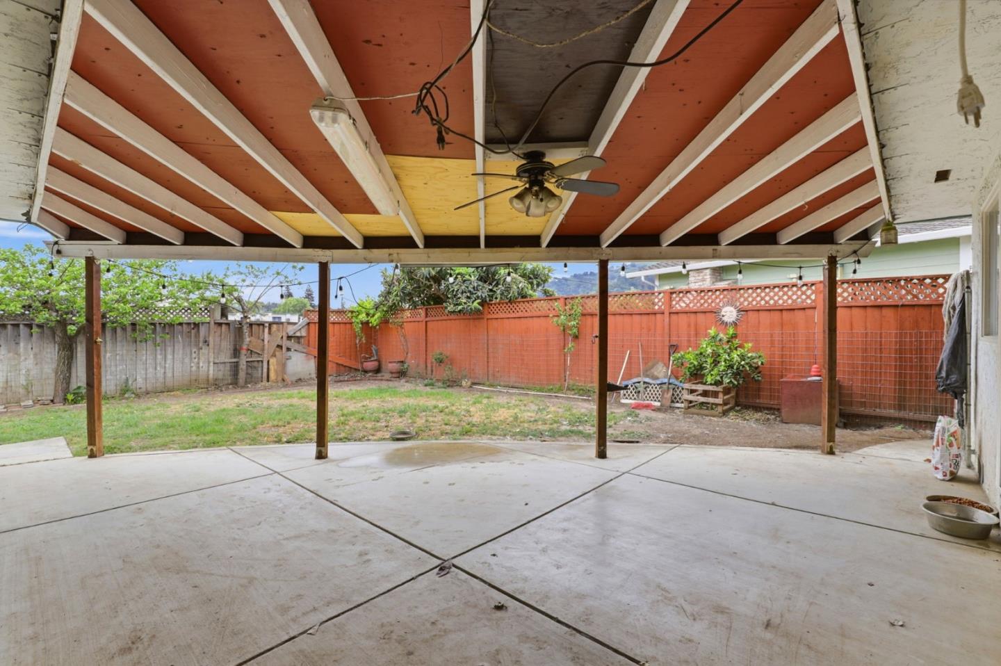 Detail Gallery Image 23 of 25 For 320 Colleen Ct, Morgan Hill,  CA 95037 - 3 Beds | 2 Baths