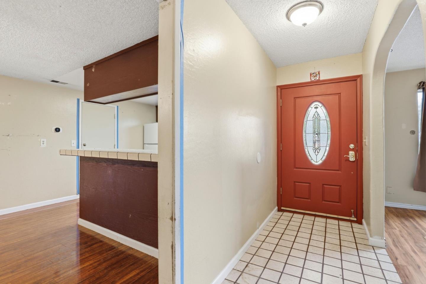 Detail Gallery Image 4 of 25 For 320 Colleen Ct, Morgan Hill,  CA 95037 - 3 Beds | 2 Baths