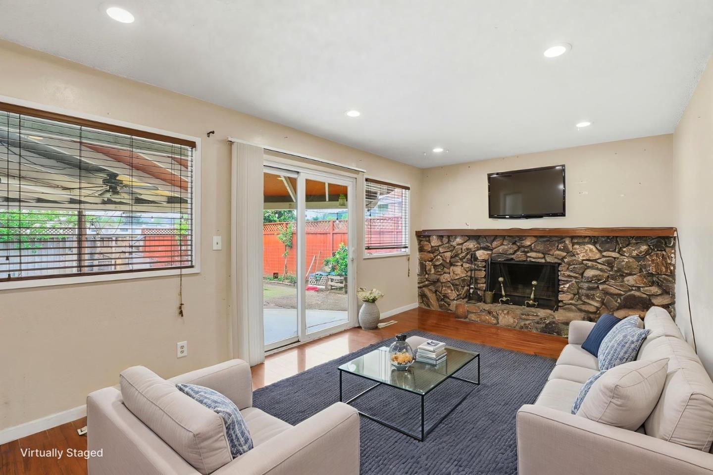 Detail Gallery Image 7 of 25 For 320 Colleen Ct, Morgan Hill,  CA 95037 - 3 Beds | 2 Baths