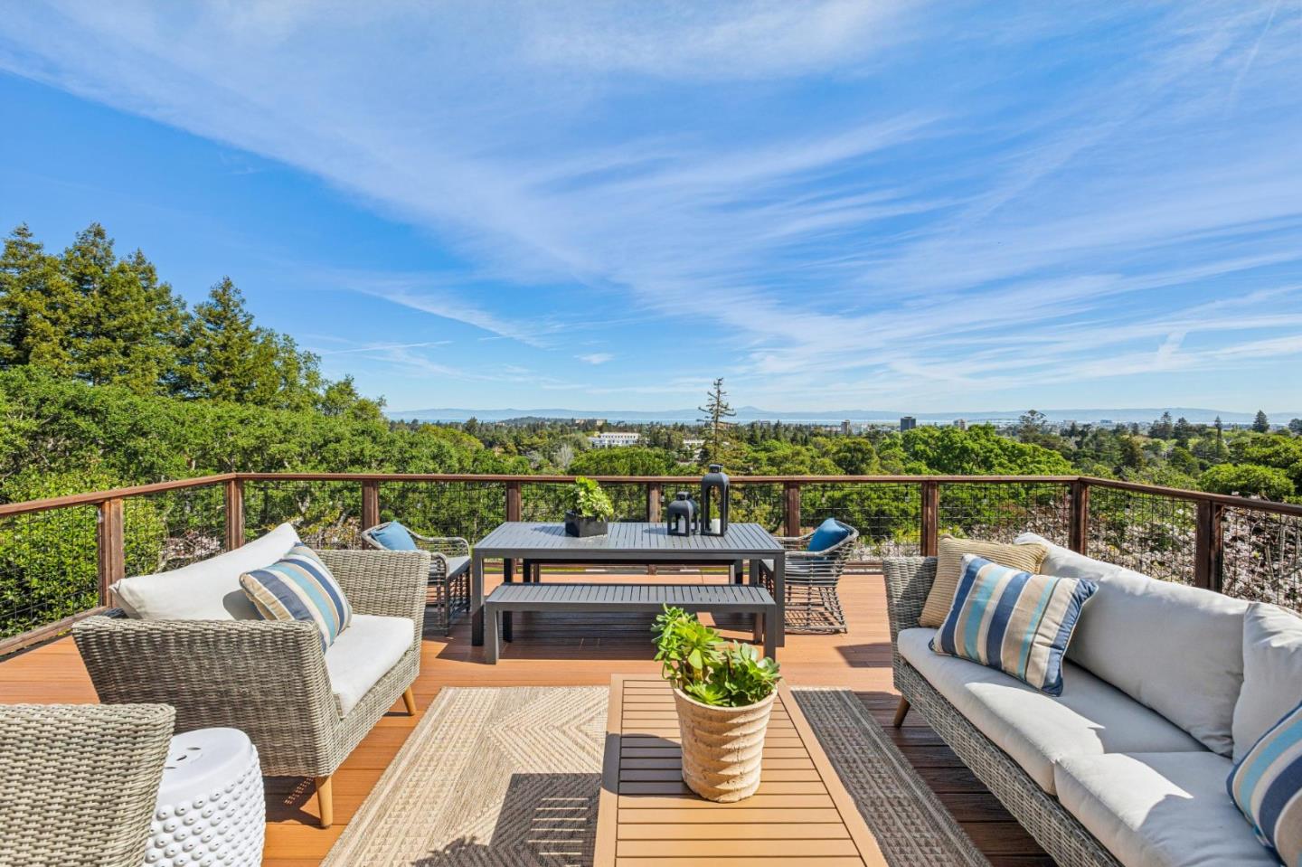 Detail Gallery Image 50 of 75 For 720 Endfield Way, Hillsborough,  CA 94010 - 4 Beds | 4 Baths