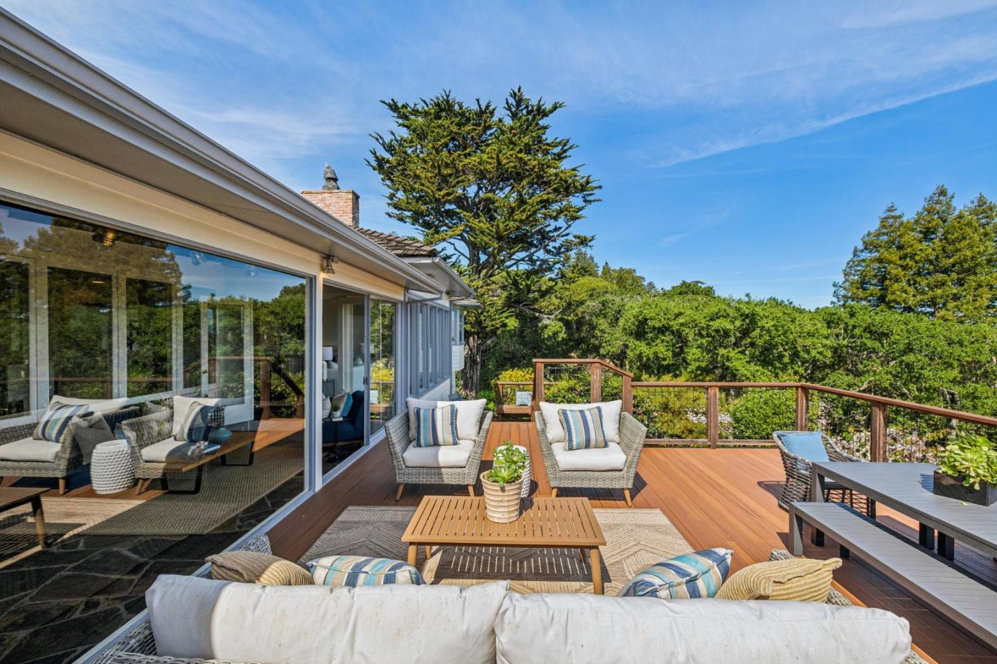 Detail Gallery Image 53 of 75 For 720 Endfield Way, Hillsborough,  CA 94010 - 4 Beds | 4 Baths