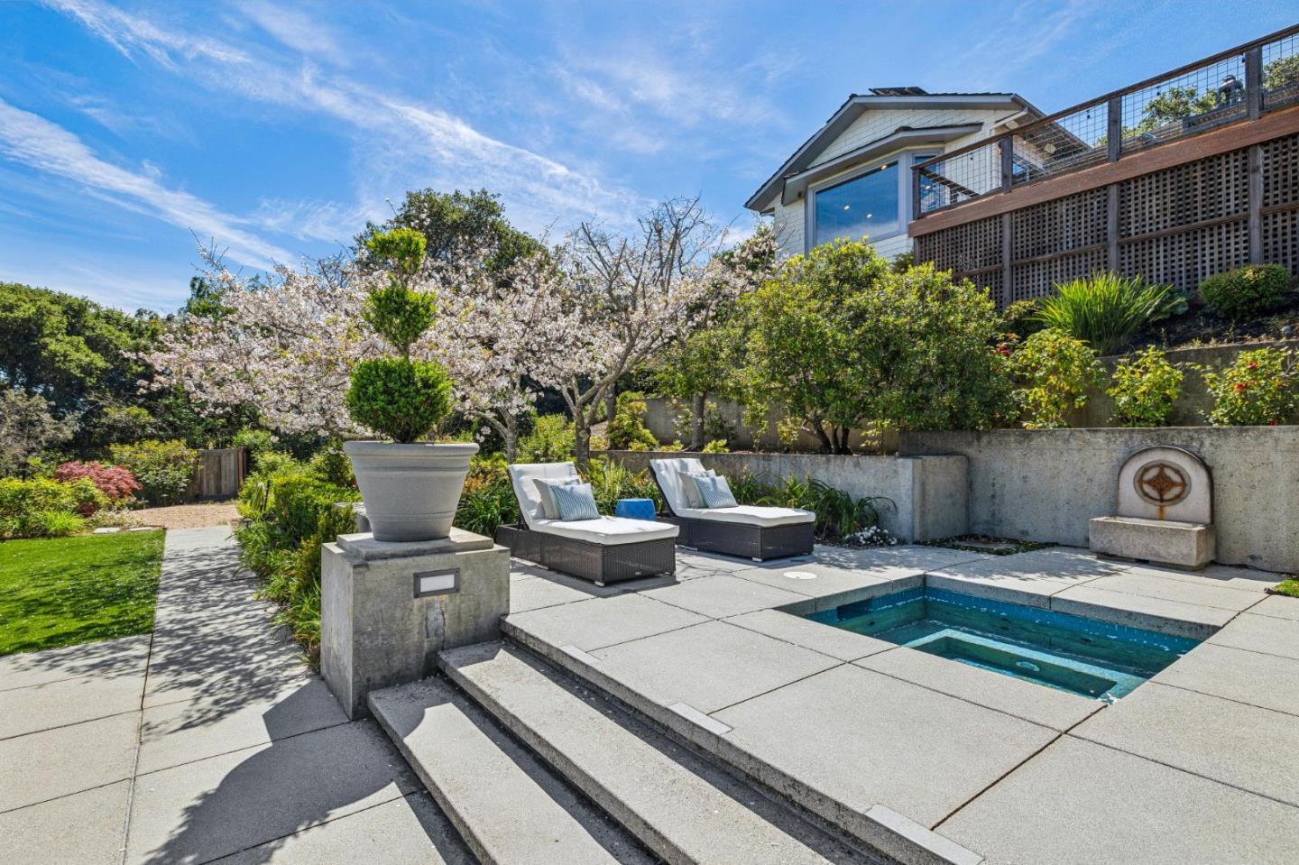 Detail Gallery Image 60 of 75 For 720 Endfield Way, Hillsborough,  CA 94010 - 4 Beds | 4 Baths