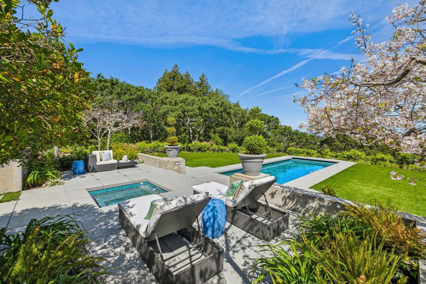 Detail Gallery Image 64 of 75 For 720 Endfield Way, Hillsborough,  CA 94010 - 4 Beds | 4 Baths