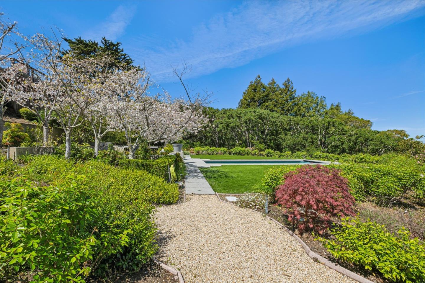 Detail Gallery Image 68 of 75 For 720 Endfield Way, Hillsborough,  CA 94010 - 4 Beds | 4 Baths