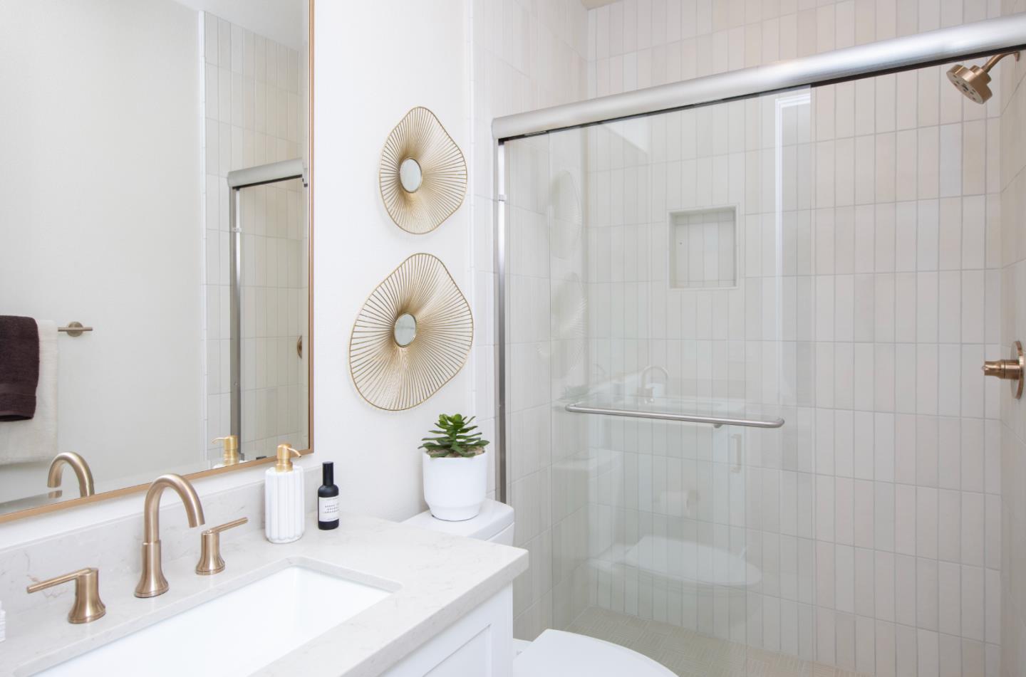 Detail Gallery Image 17 of 38 For 7392 Ailes Ct, Gilroy,  CA 95020 - 4 Beds | 3/1 Baths