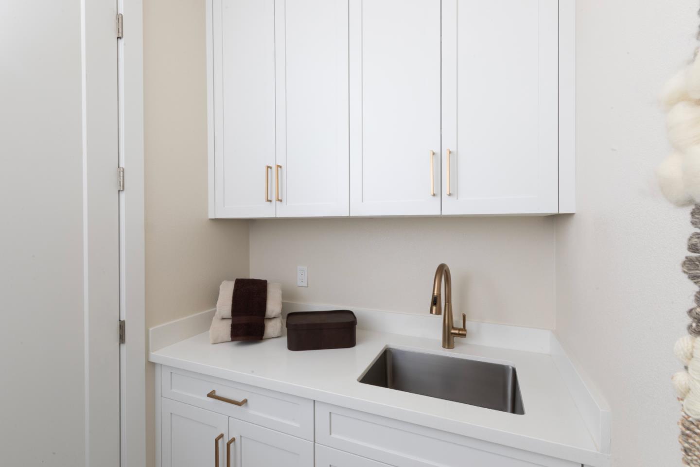 Detail Gallery Image 33 of 38 For 7392 Ailes Ct, Gilroy,  CA 95020 - 4 Beds | 3/1 Baths