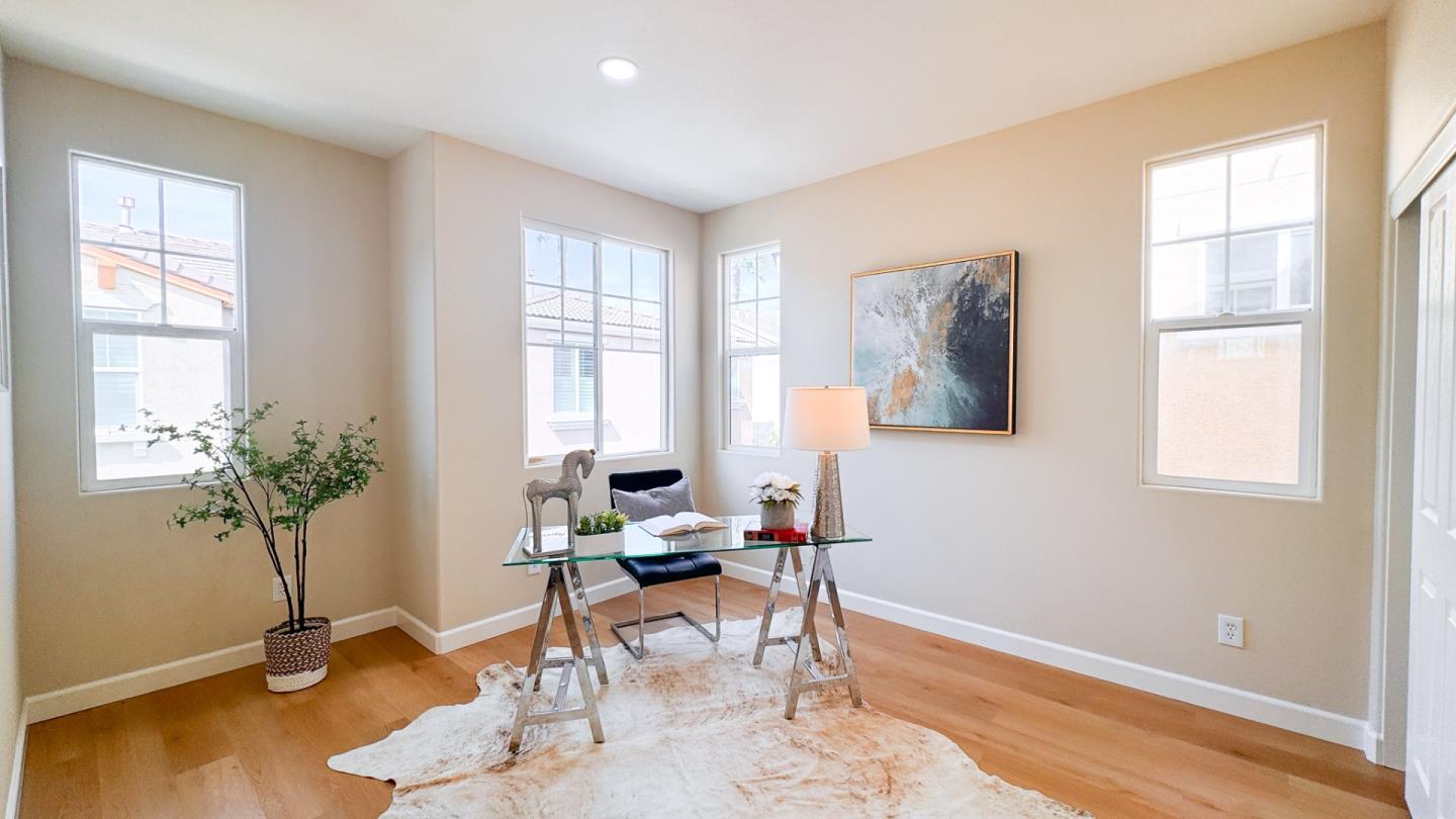 Detail Gallery Image 15 of 26 For 682 N 9th St, San Jose,  CA 95112 - 4 Beds | 2/1 Baths