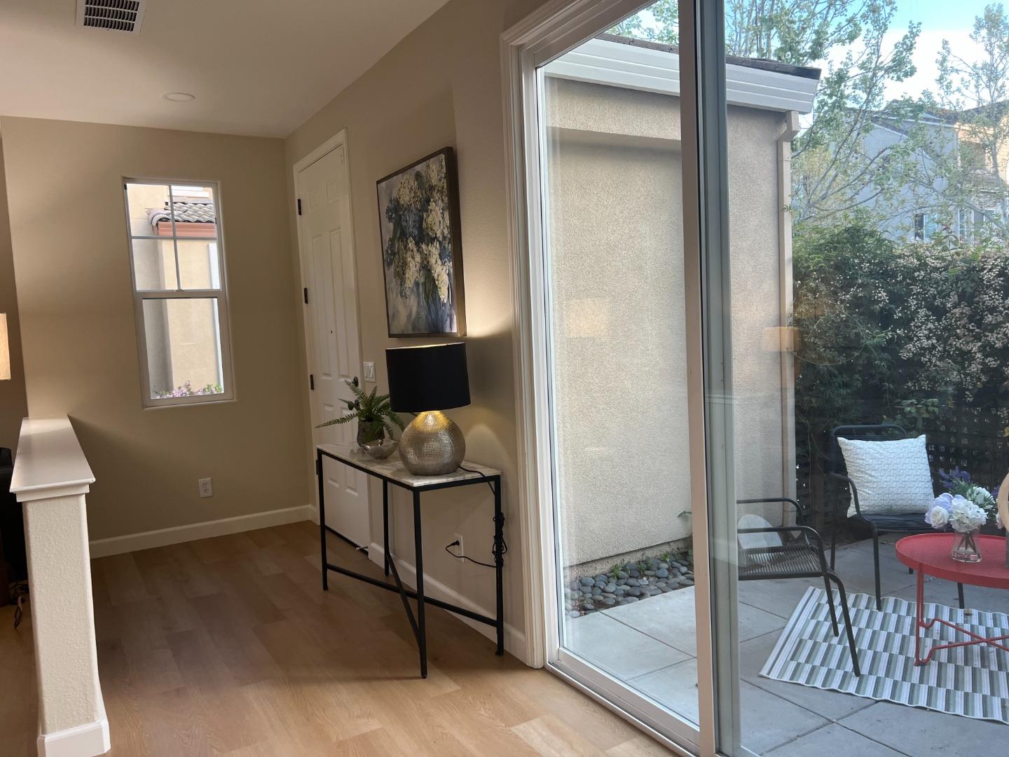 Detail Gallery Image 23 of 26 For 682 N 9th St, San Jose,  CA 95112 - 4 Beds | 2/1 Baths