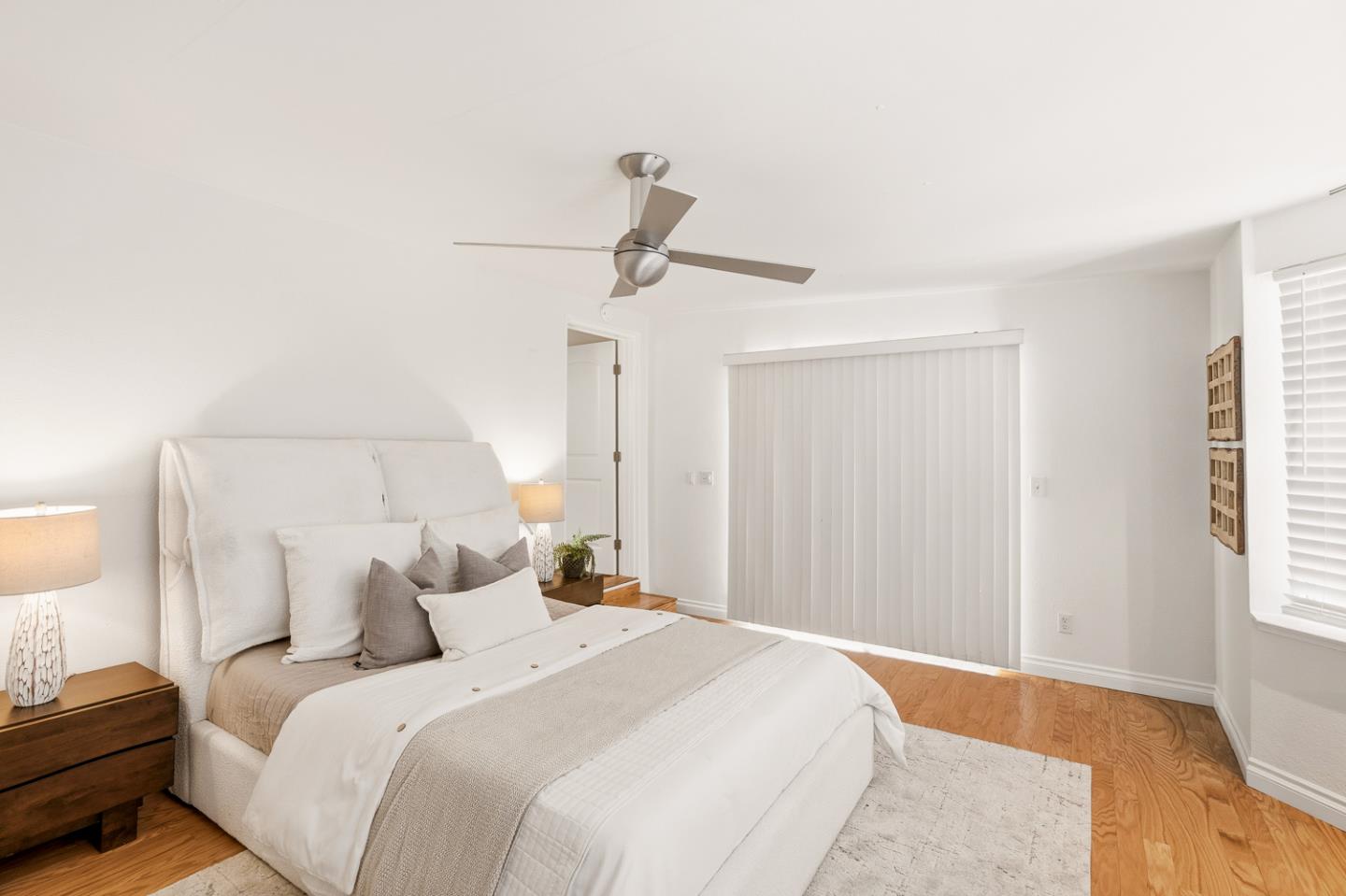 Detail Gallery Image 18 of 39 For 1091 15th Ave, Redwood City,  CA 94063 - 3 Beds | 1/1 Baths