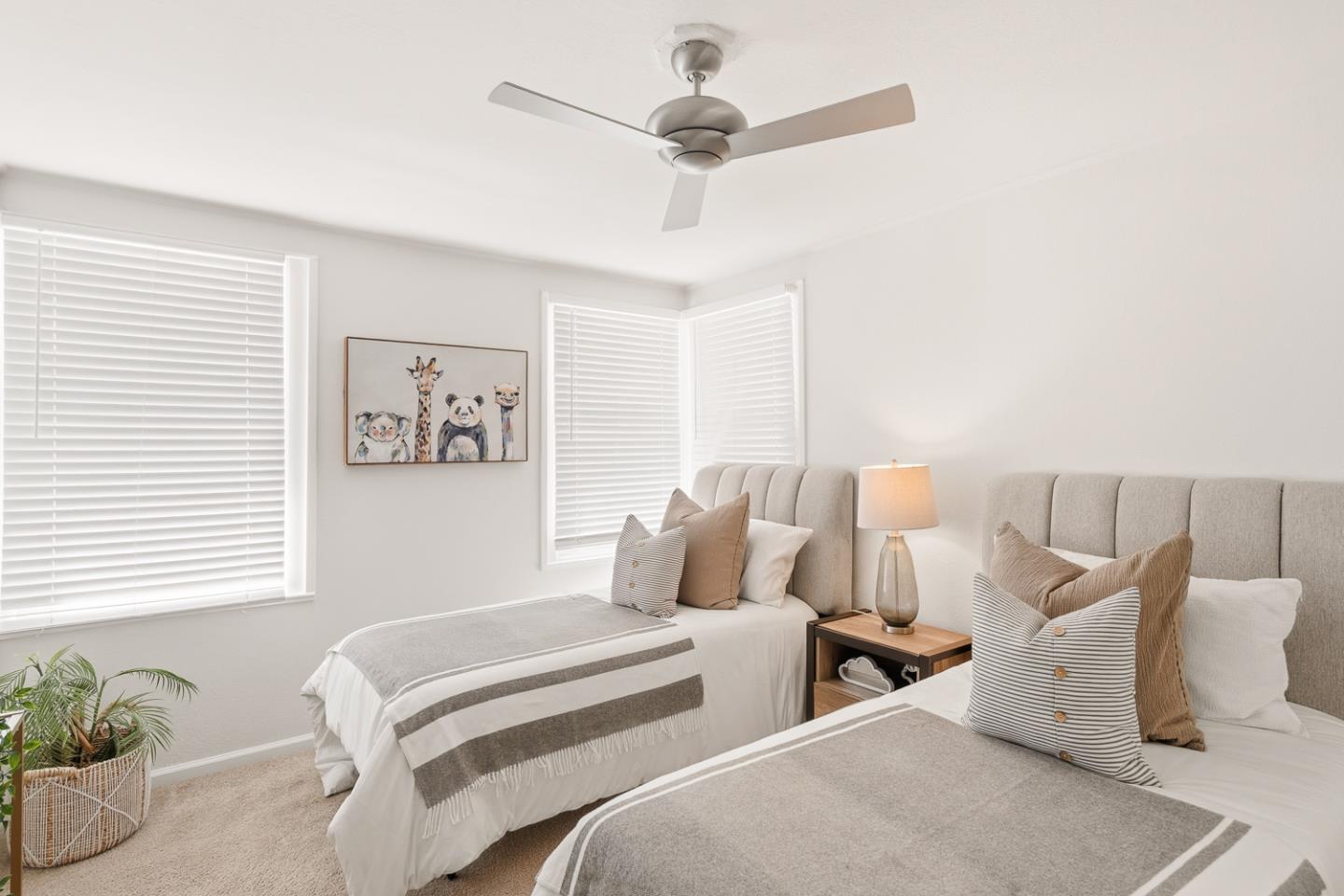 Detail Gallery Image 20 of 39 For 1091 15th Ave, Redwood City,  CA 94063 - 3 Beds | 1/1 Baths