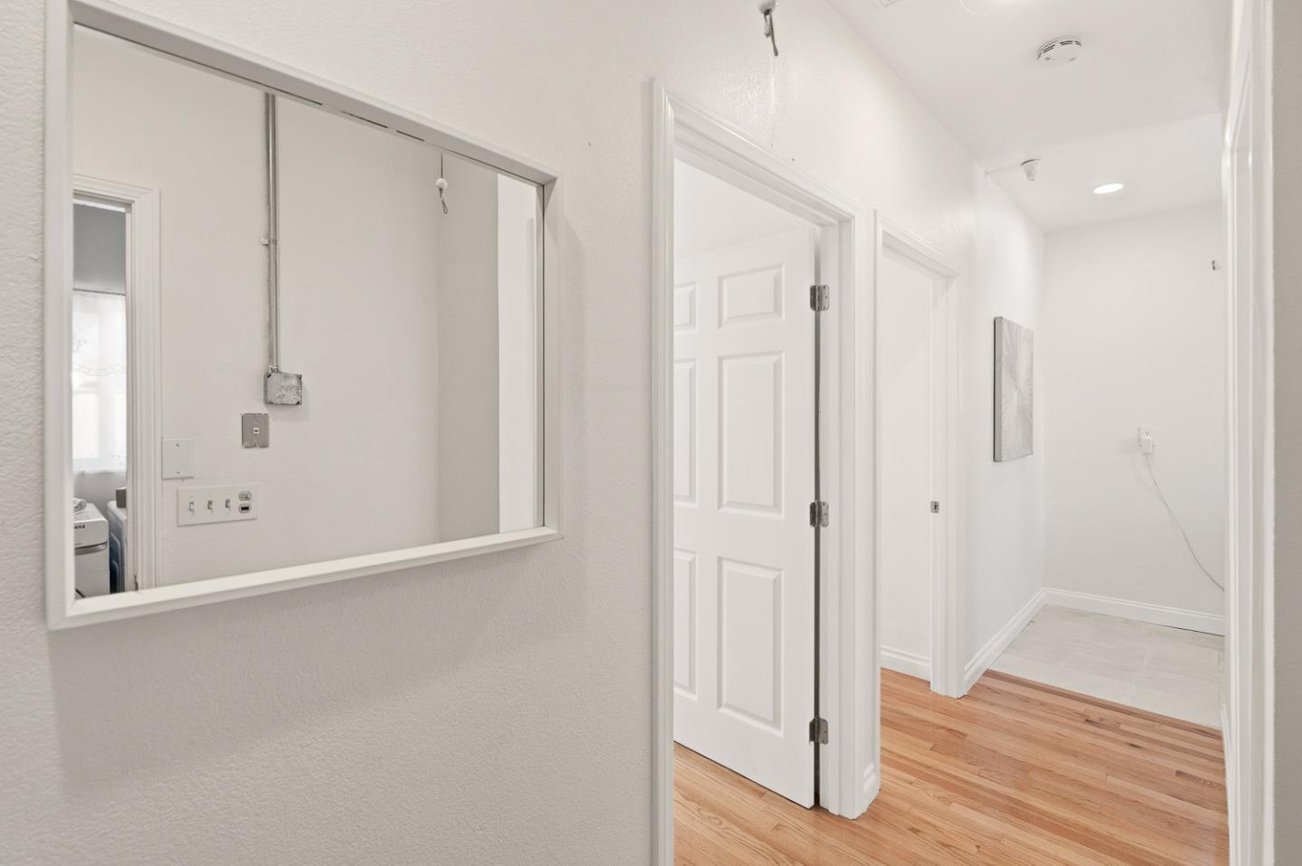 Detail Gallery Image 25 of 39 For 1091 15th Ave, Redwood City,  CA 94063 - 3 Beds | 1/1 Baths