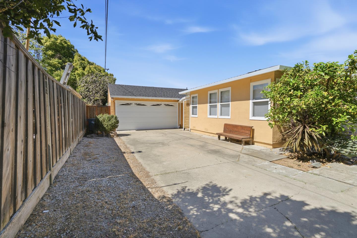 Detail Gallery Image 38 of 39 For 1091 15th Ave, Redwood City,  CA 94063 - 3 Beds | 1/1 Baths