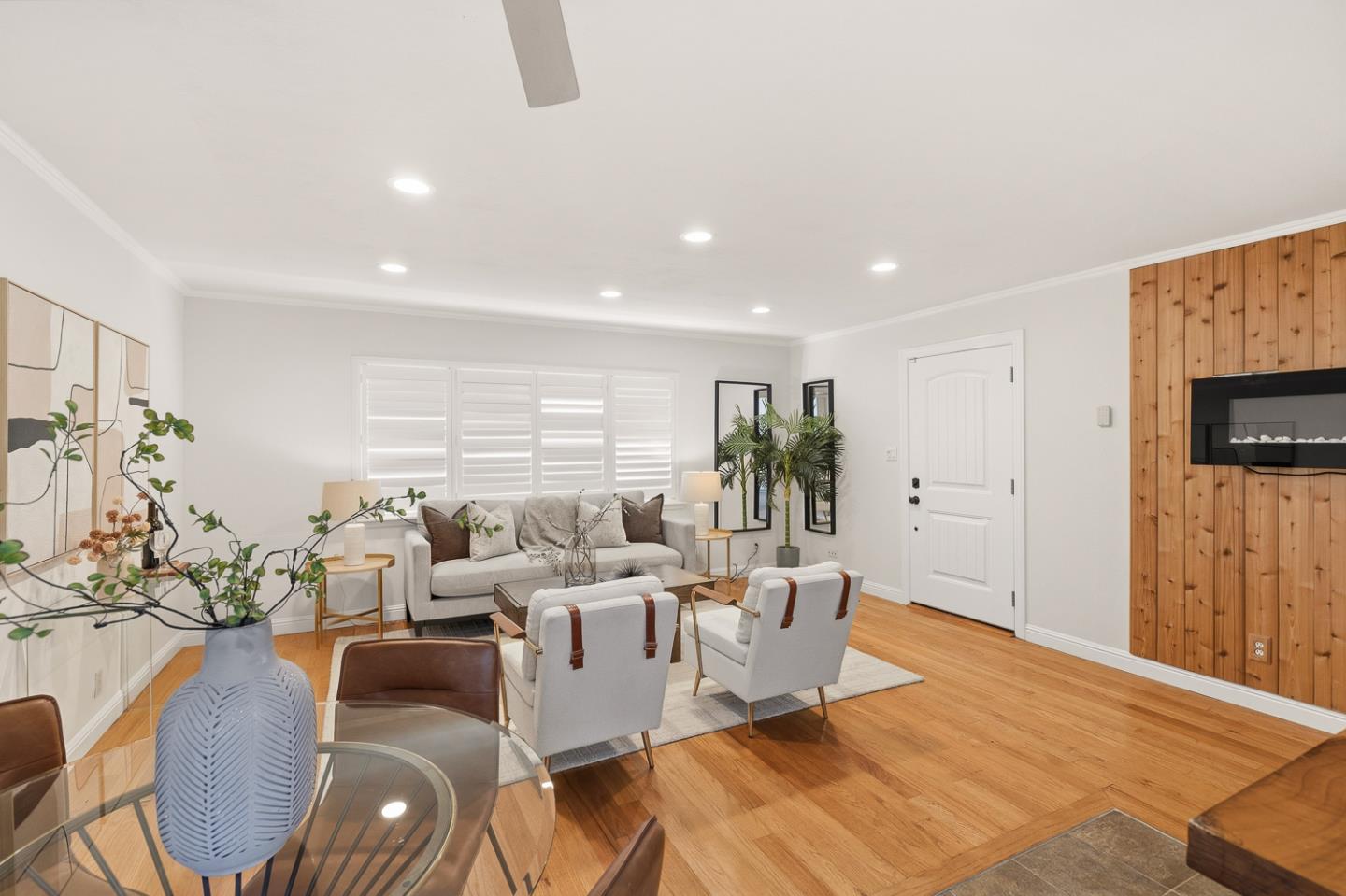 Detail Gallery Image 8 of 39 For 1091 15th Ave, Redwood City,  CA 94063 - 3 Beds | 1/1 Baths