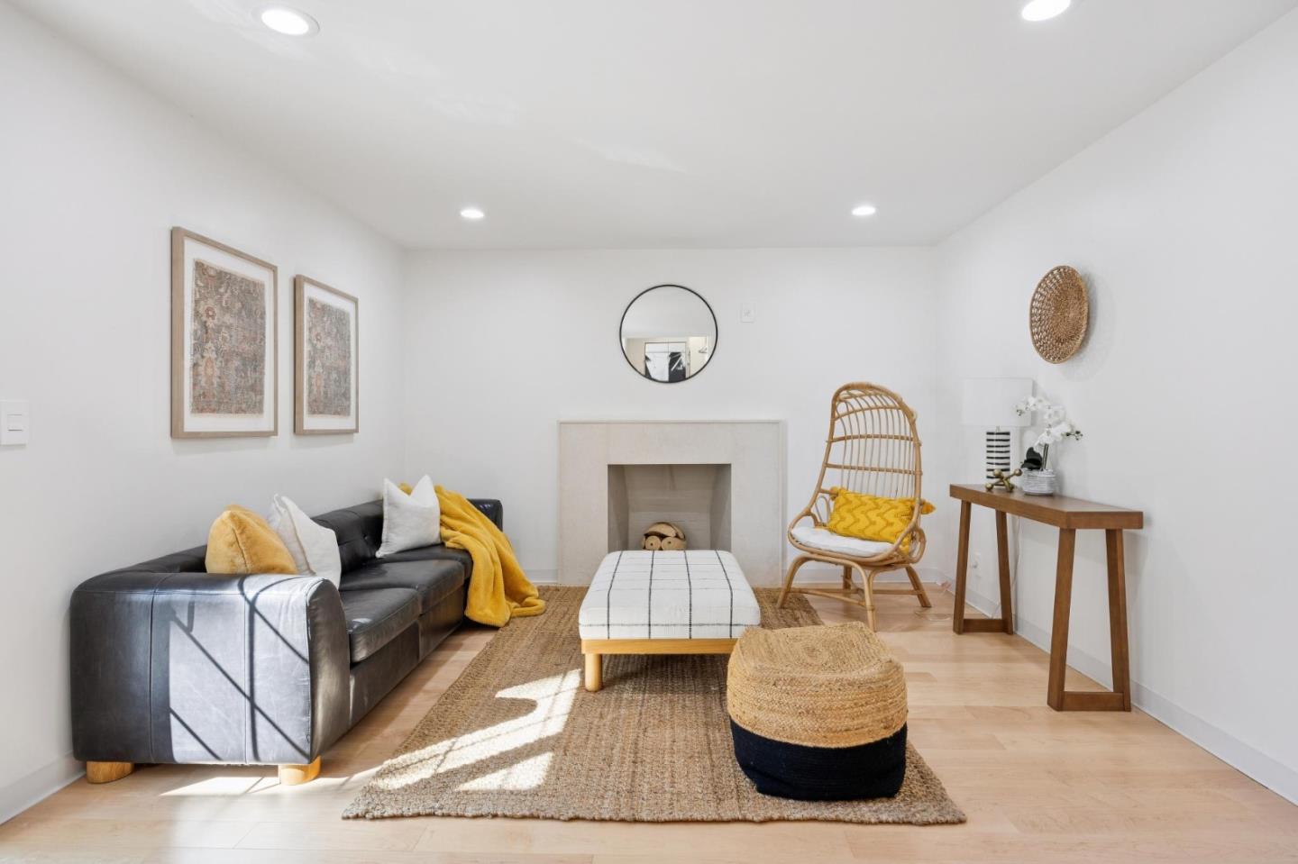 Detail Gallery Image 16 of 37 For 5059 Glouchester Ct, San Jose,  CA 95136 - 4 Beds | 2/1 Baths