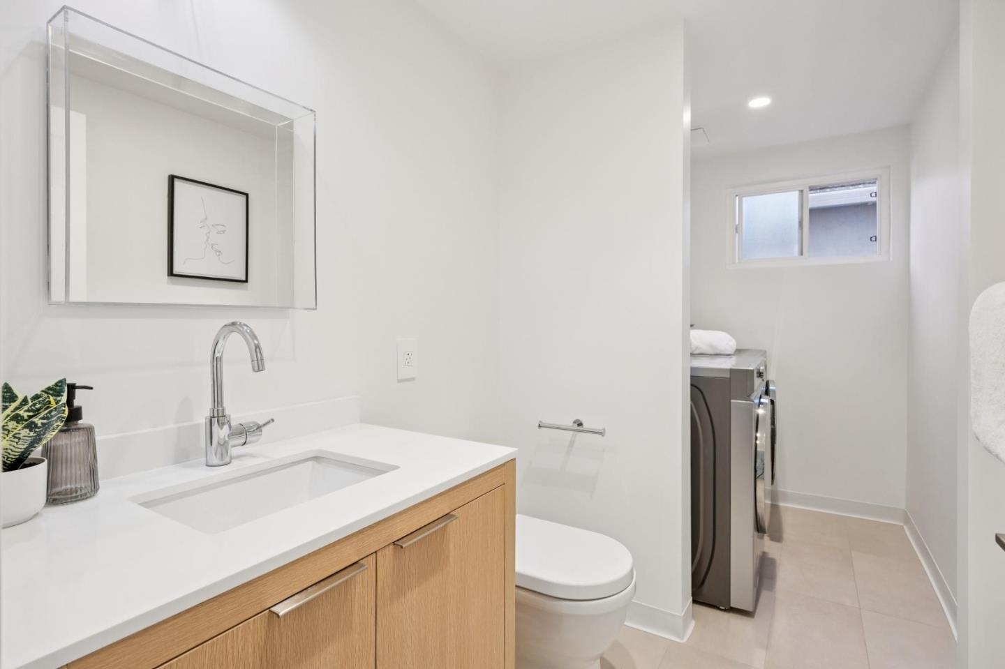 Detail Gallery Image 20 of 37 For 5059 Glouchester Ct, San Jose,  CA 95136 - 4 Beds | 2/1 Baths