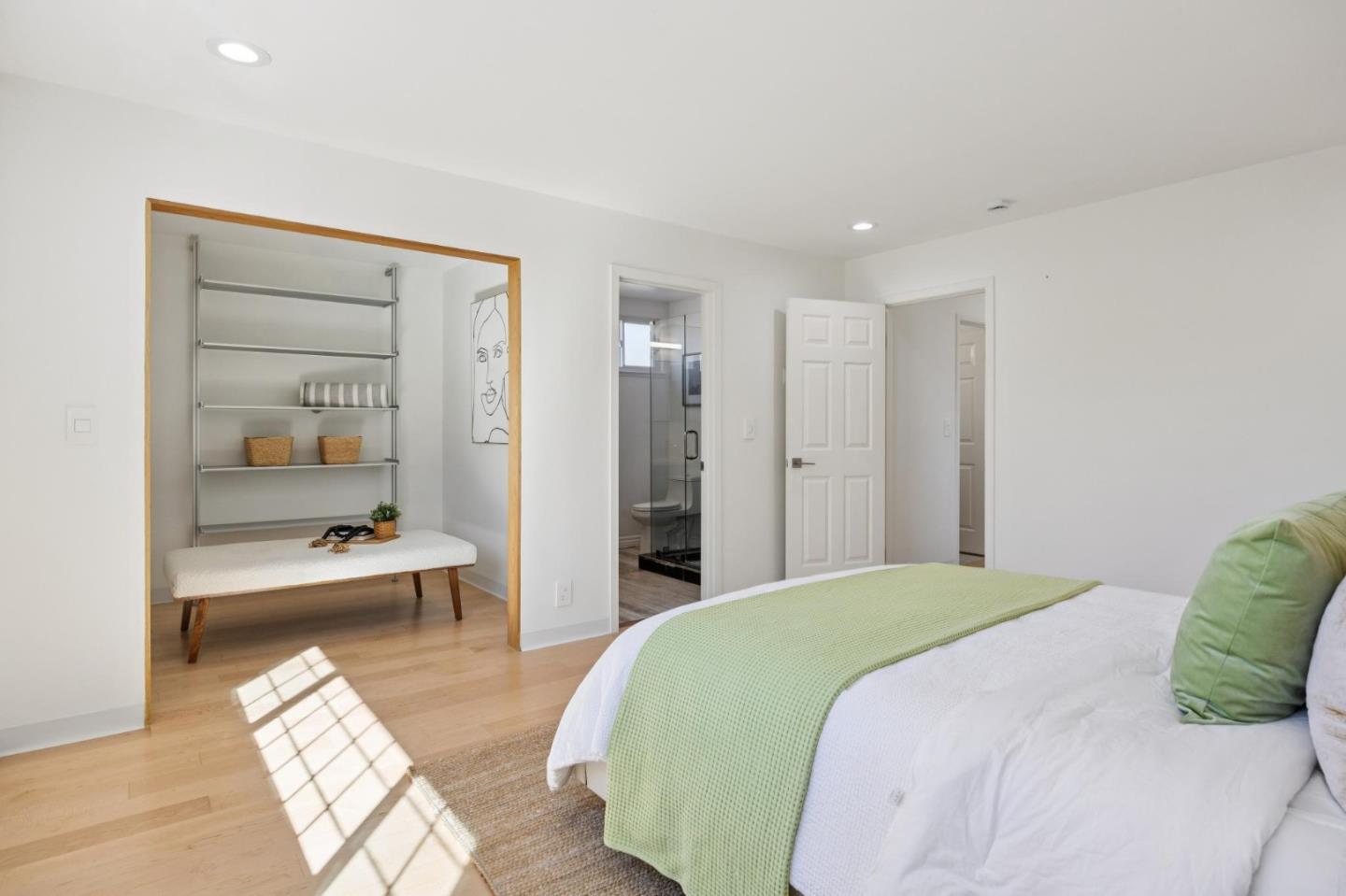 Detail Gallery Image 24 of 37 For 5059 Glouchester Ct, San Jose,  CA 95136 - 4 Beds | 2/1 Baths