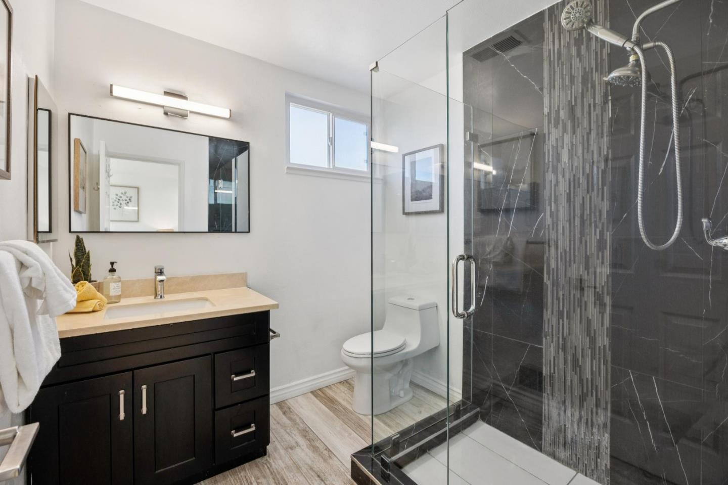 Detail Gallery Image 26 of 37 For 5059 Glouchester Ct, San Jose,  CA 95136 - 4 Beds | 2/1 Baths