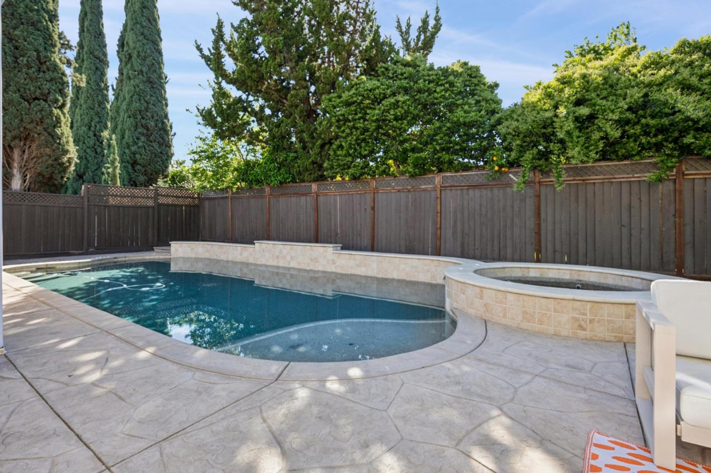 Detail Gallery Image 36 of 37 For 5059 Glouchester Ct, San Jose,  CA 95136 - 4 Beds | 2/1 Baths