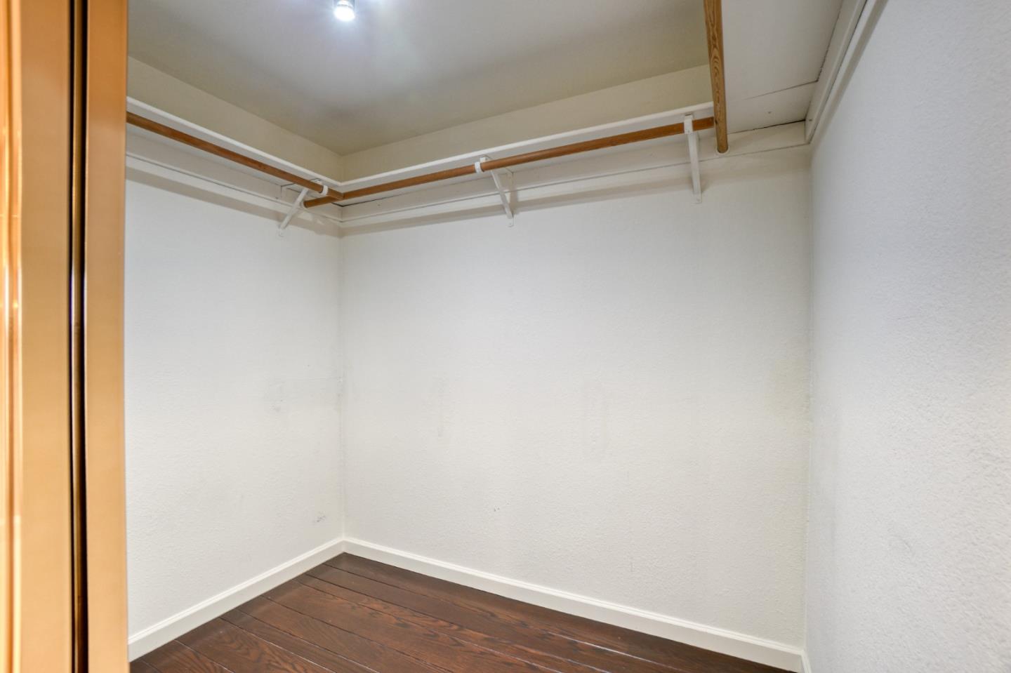 Detail Gallery Image 19 of 29 For 15 Amy Dr, San Mateo,  CA 94403 - 4 Beds | 3 Baths