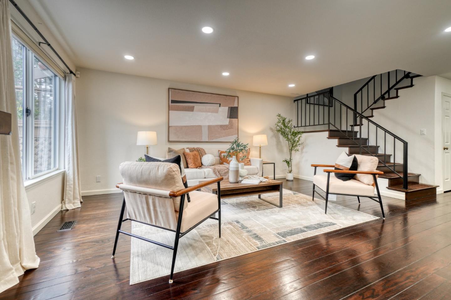 Detail Gallery Image 2 of 29 For 15 Amy Dr, San Mateo,  CA 94403 - 4 Beds | 3 Baths