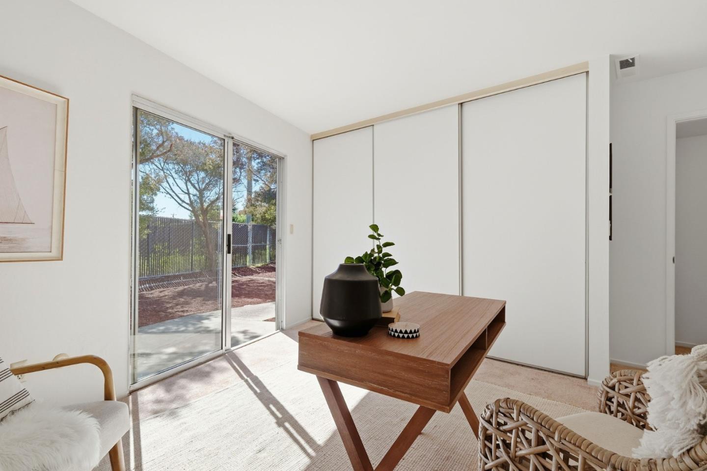 Detail Gallery Image 15 of 37 For 228 Auburn Ave, Santa Cruz,  CA 95060 - 4 Beds | 2 Baths