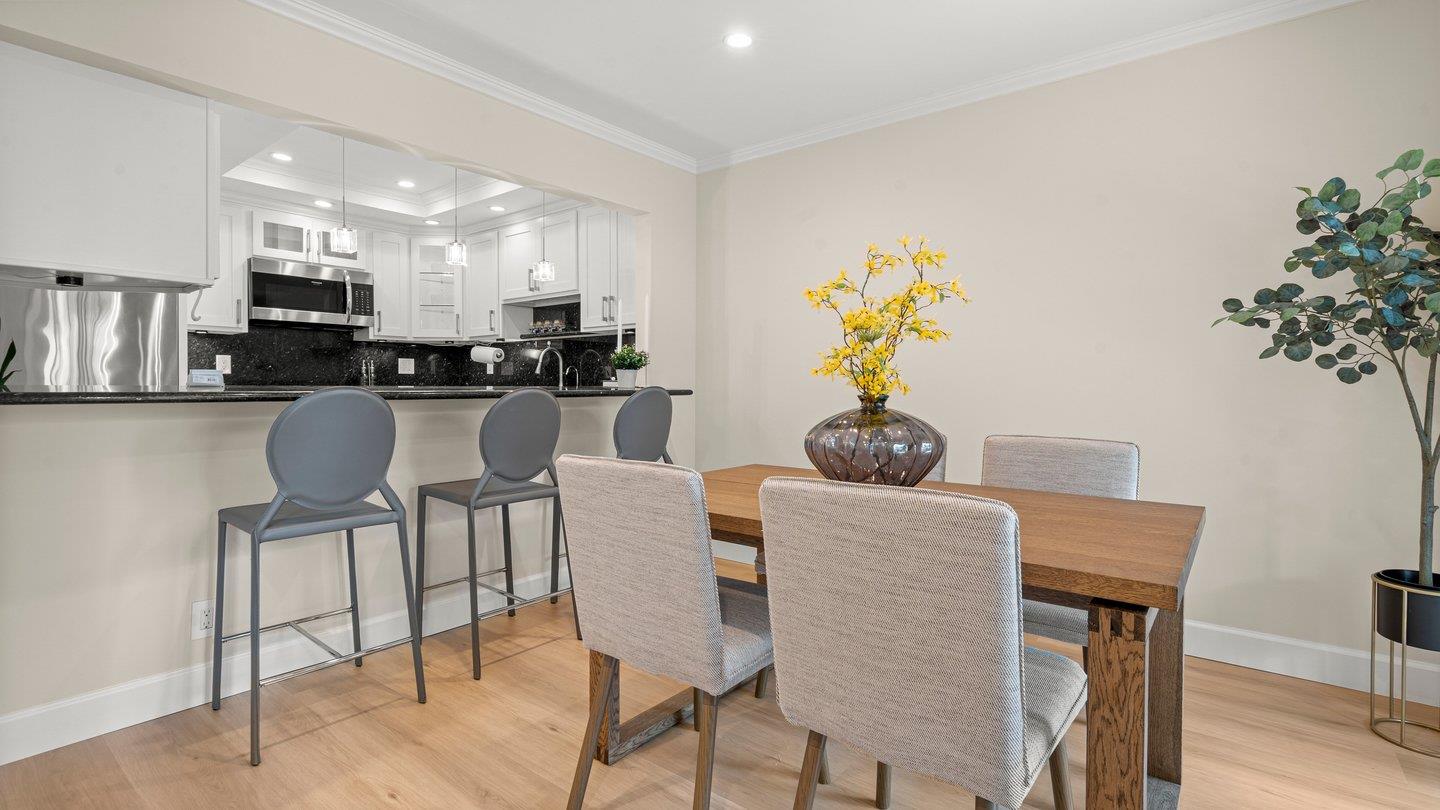 Detail Gallery Image 10 of 44 For 3523 Mccoppin Park Ct, San Jose,  CA 95124 - 3 Beds | 3 Baths