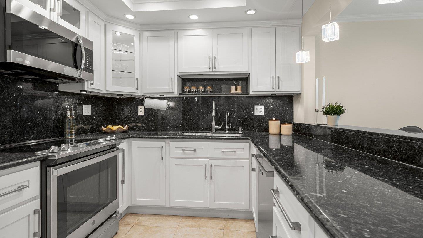 Detail Gallery Image 17 of 44 For 3523 Mccoppin Park Ct, San Jose,  CA 95124 - 3 Beds | 3 Baths