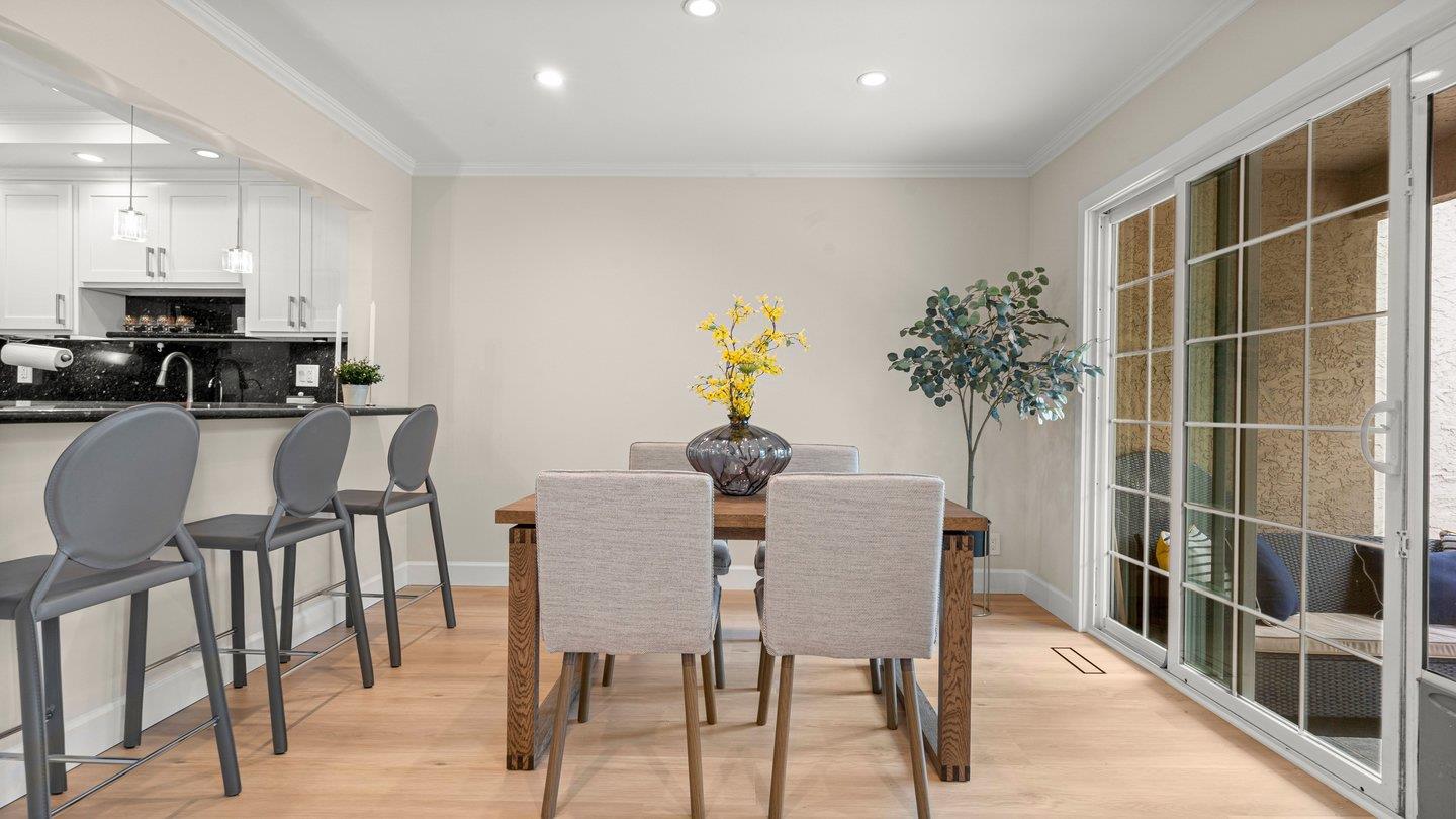 Detail Gallery Image 9 of 44 For 3523 Mccoppin Park Ct, San Jose,  CA 95124 - 3 Beds | 3 Baths