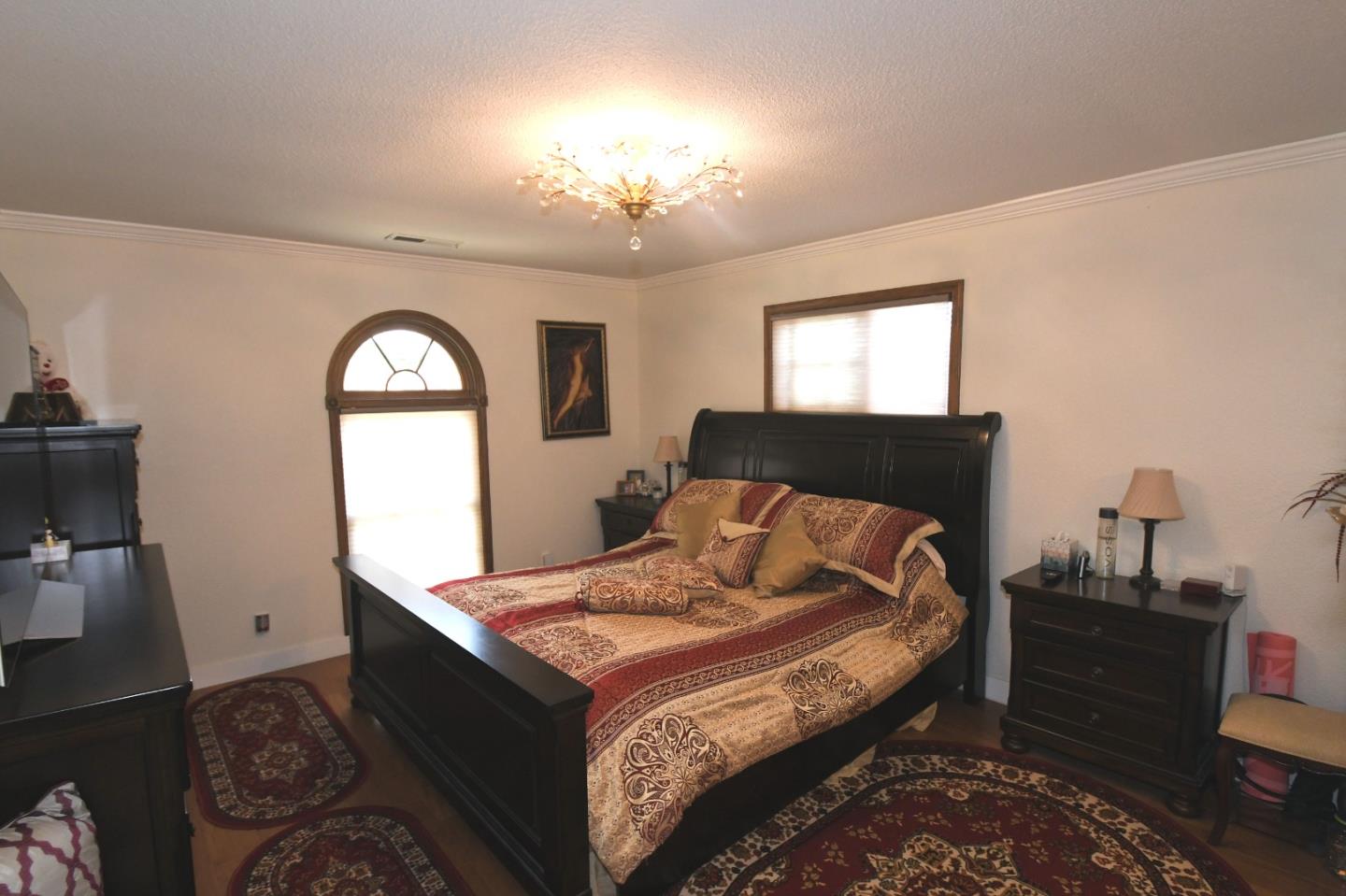 Detail Gallery Image 14 of 35 For 321 via Loma, Morgan Hill,  CA 95037 - 4 Beds | 2 Baths