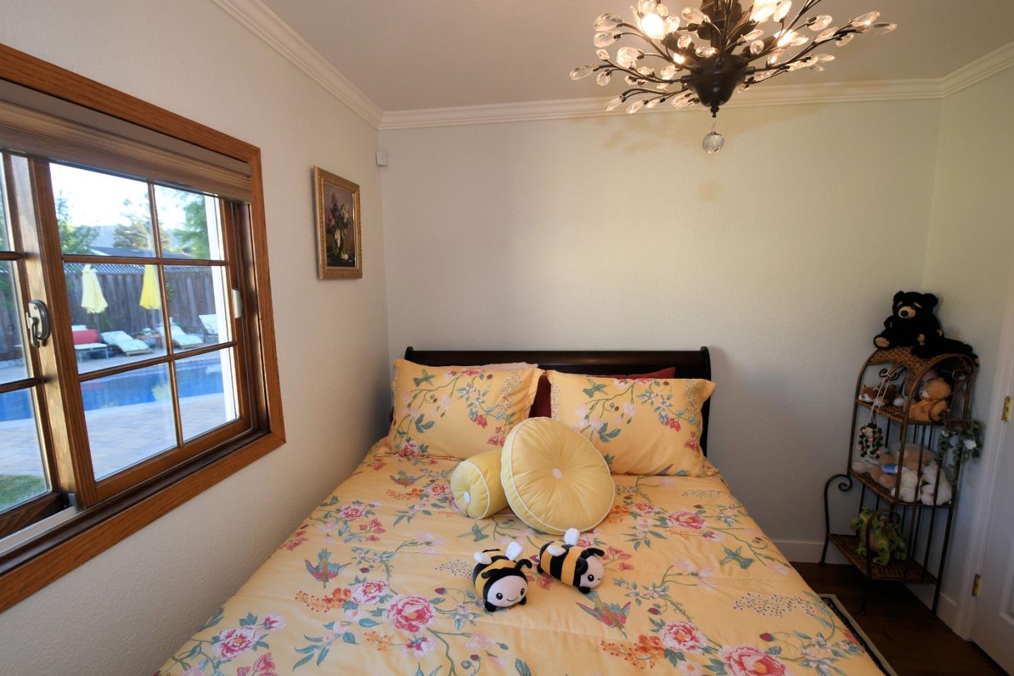 Detail Gallery Image 16 of 35 For 321 via Loma, Morgan Hill,  CA 95037 - 4 Beds | 2 Baths