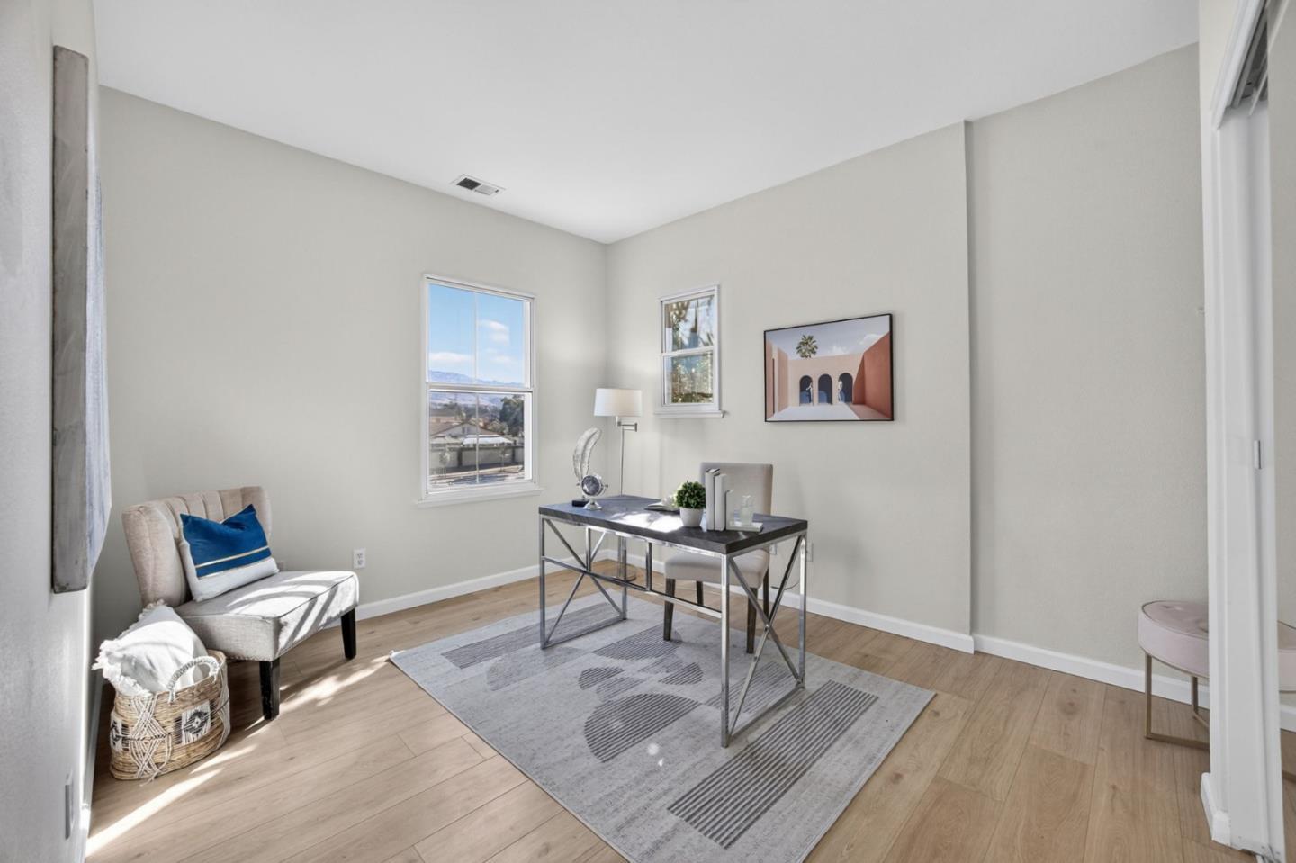 Detail Gallery Image 19 of 42 For 2955 Vineyard Park Dr, San Jose,  CA 95148 - 4 Beds | 2/1 Baths