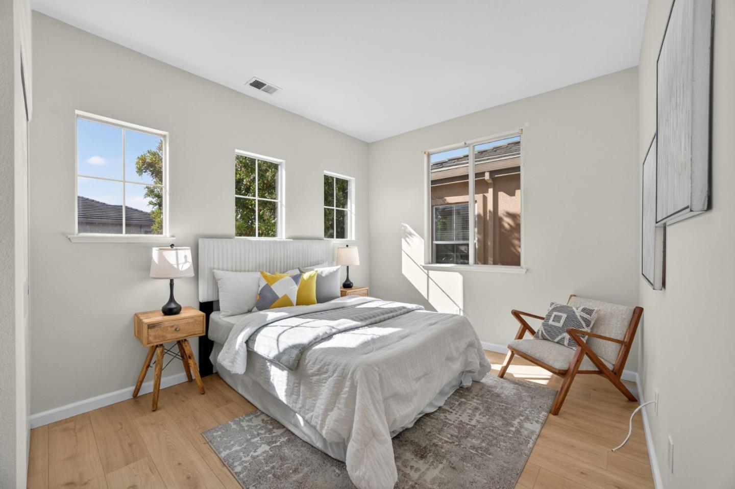 Detail Gallery Image 31 of 42 For 2955 Vineyard Park Dr, San Jose,  CA 95148 - 4 Beds | 2/1 Baths