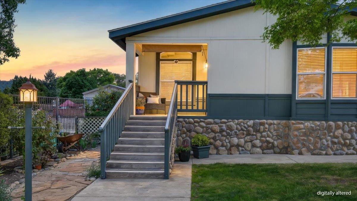 Detail Gallery Image 2 of 47 For 444 Whispering Pines Dr #122,  Scotts Valley,  CA 95066 - 3 Beds | 2 Baths