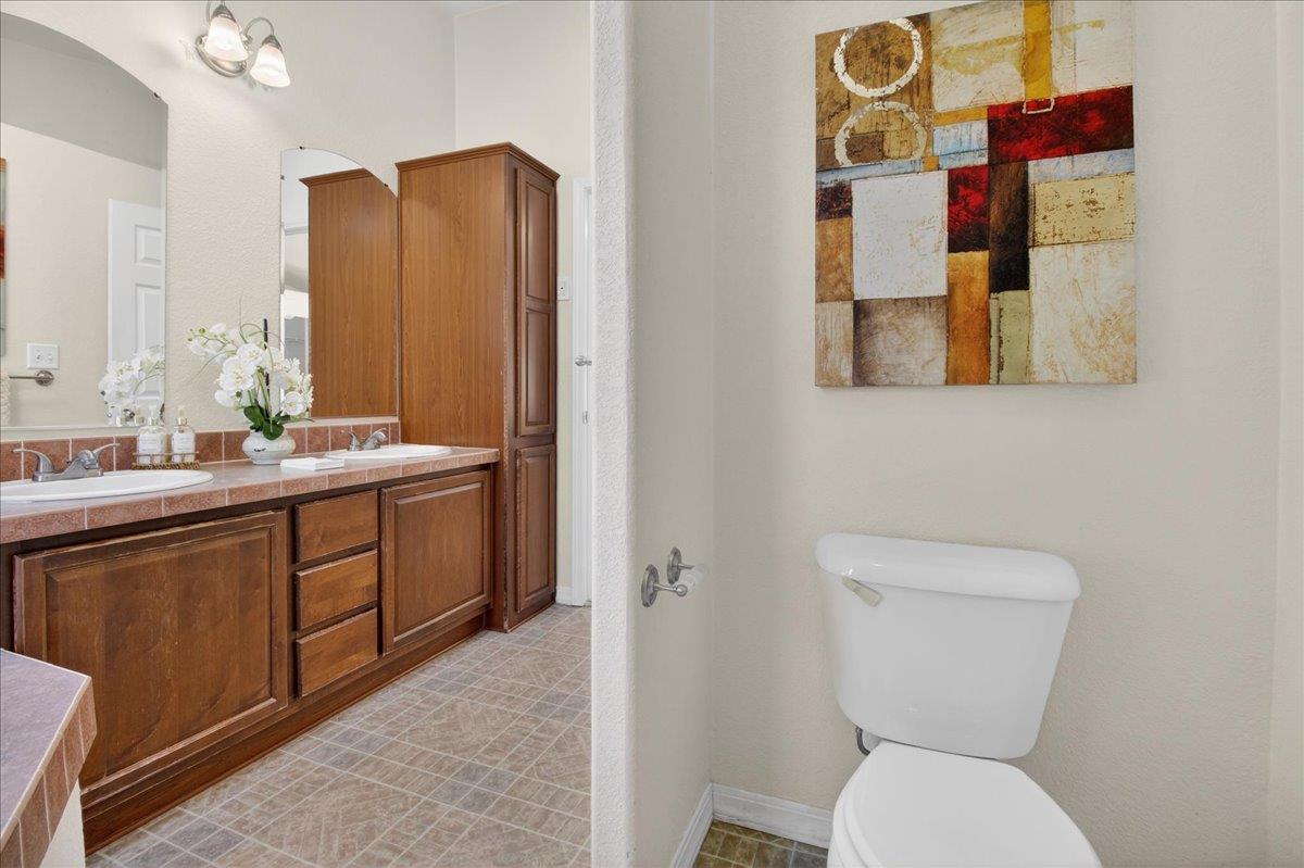 Detail Gallery Image 23 of 47 For 444 Whispering Pines Dr #122,  Scotts Valley,  CA 95066 - 3 Beds | 2 Baths