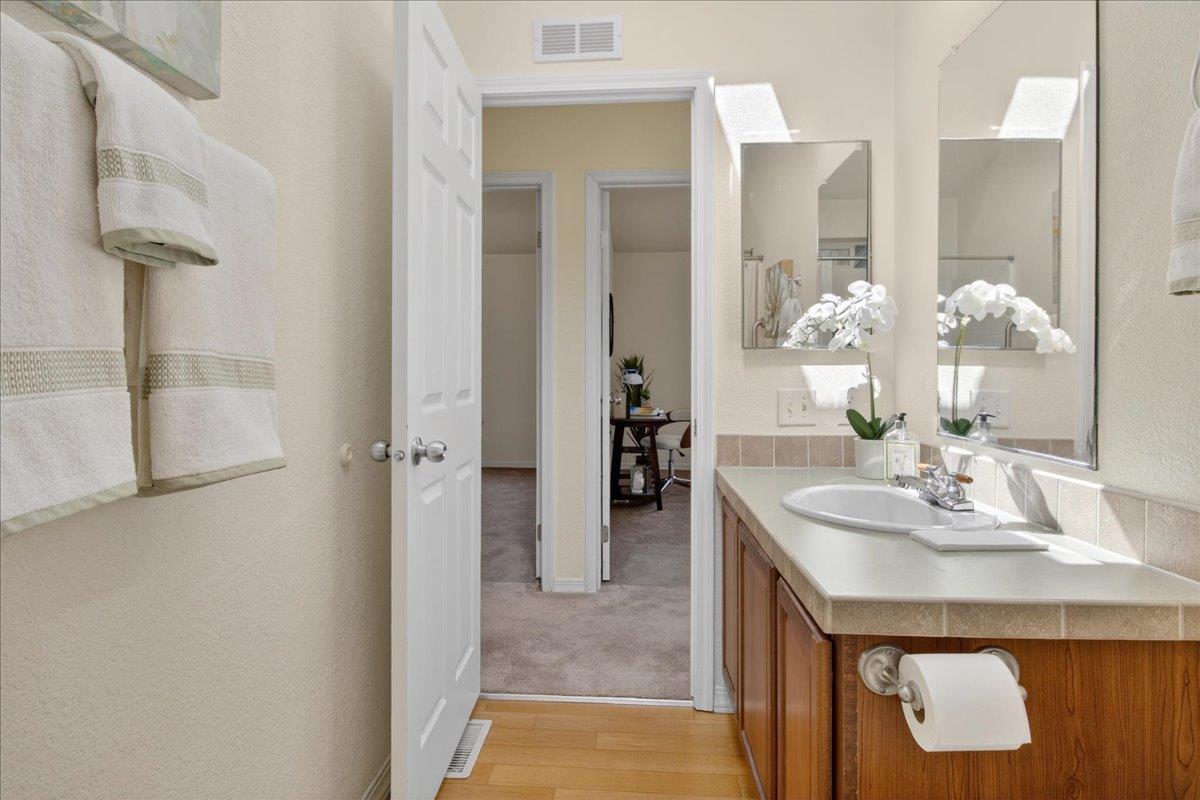 Detail Gallery Image 29 of 47 For 444 Whispering Pines Dr #122,  Scotts Valley,  CA 95066 - 3 Beds | 2 Baths