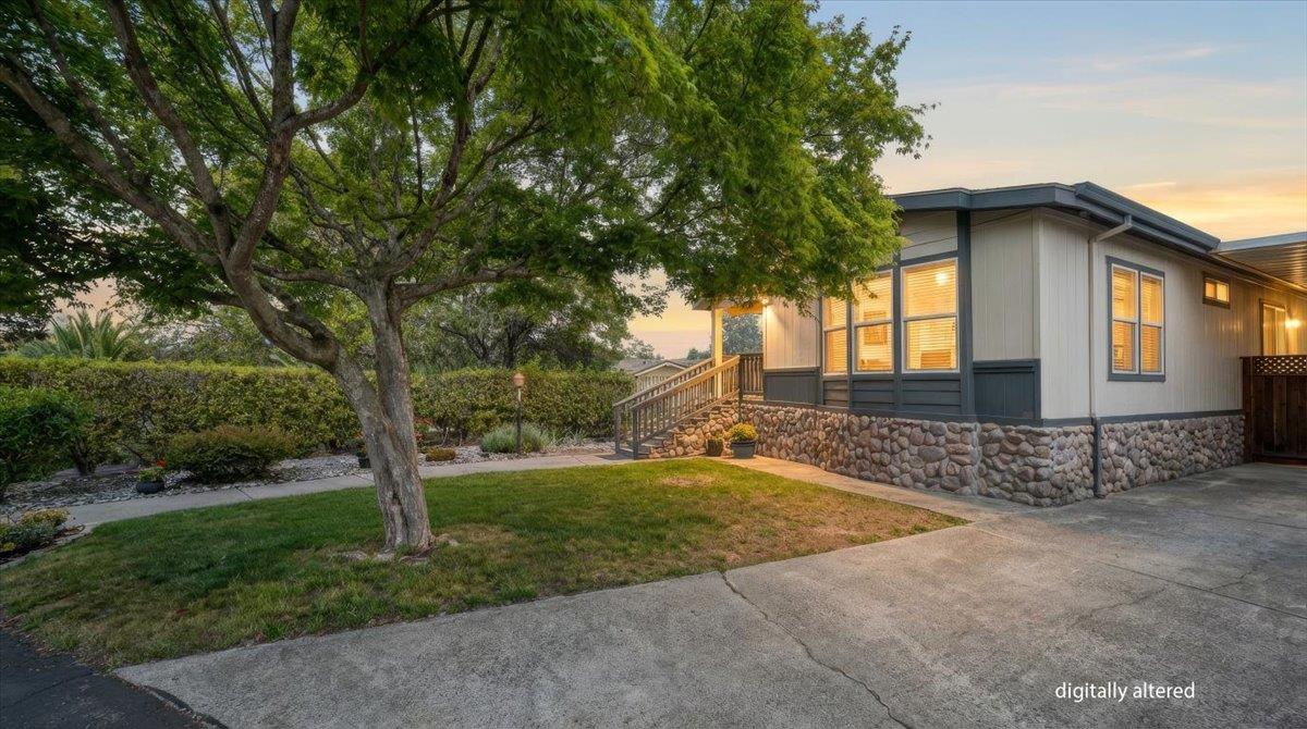 Detail Gallery Image 3 of 47 For 444 Whispering Pines Dr #122,  Scotts Valley,  CA 95066 - 3 Beds | 2 Baths