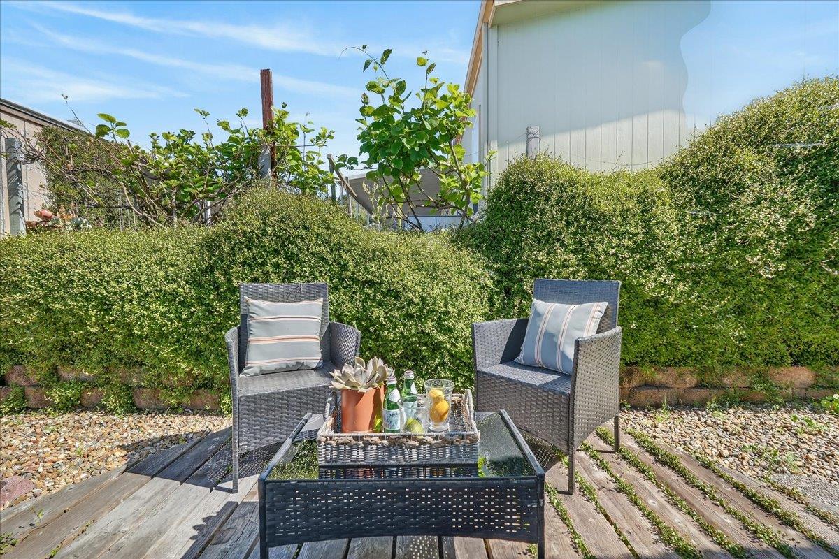 Detail Gallery Image 32 of 47 For 444 Whispering Pines Dr #122,  Scotts Valley,  CA 95066 - 3 Beds | 2 Baths