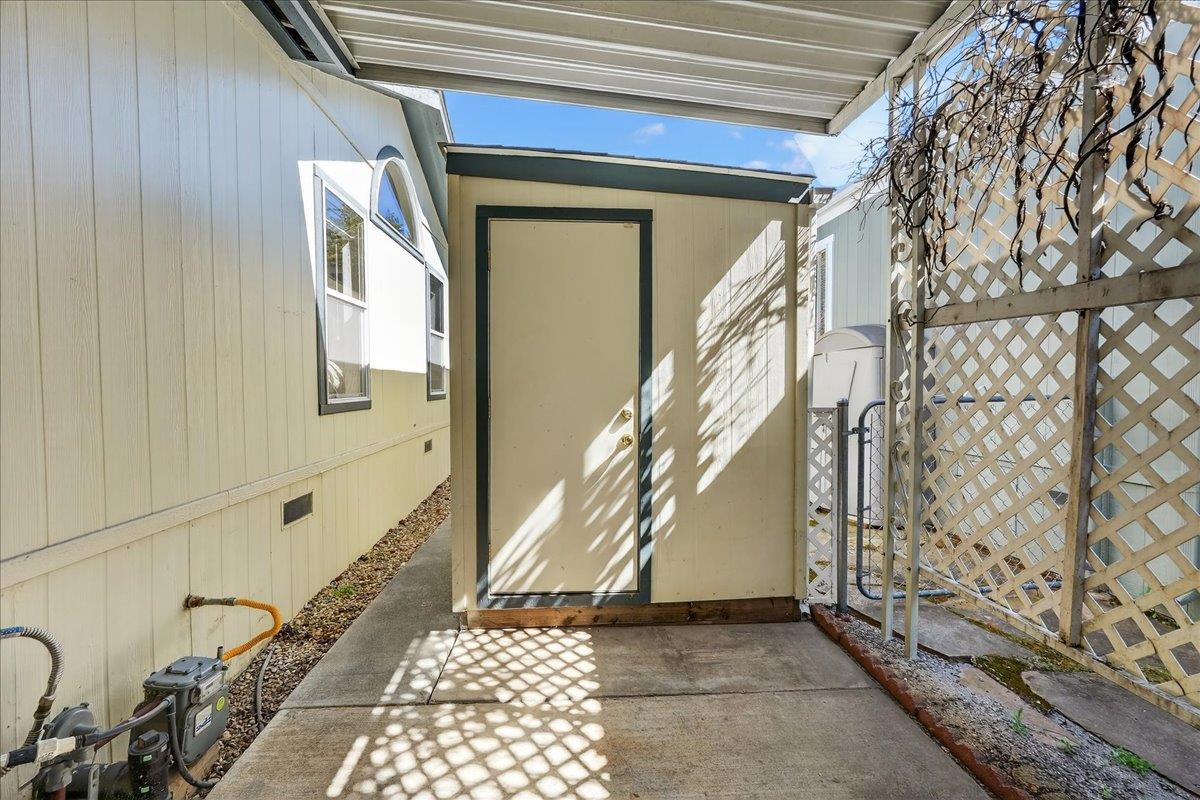 Detail Gallery Image 38 of 47 For 444 Whispering Pines Dr #122,  Scotts Valley,  CA 95066 - 3 Beds | 2 Baths
