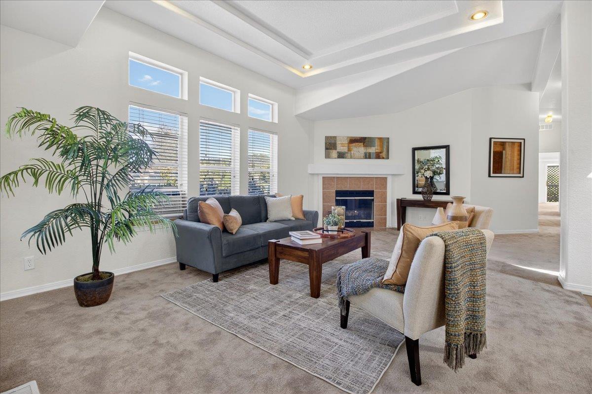 Detail Gallery Image 8 of 47 For 444 Whispering Pines Dr #122,  Scotts Valley,  CA 95066 - 3 Beds | 2 Baths