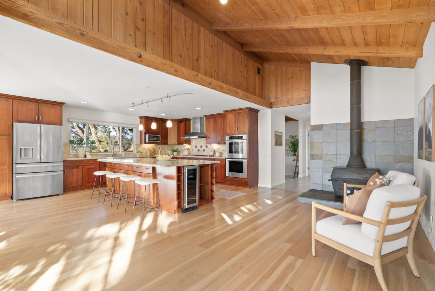 Detail Gallery Image 13 of 41 For Pleasant Valley Rd, Aptos,  CA 95003 - 4 Beds | 3 Baths