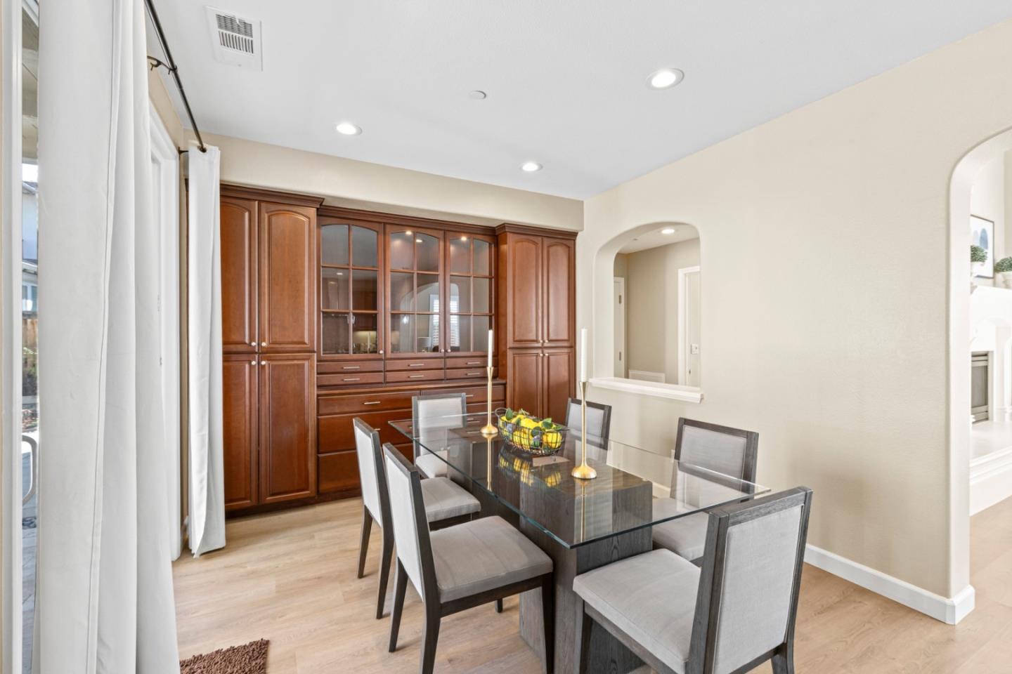 Detail Gallery Image 21 of 76 For 2852 Taymouth Way, Gilroy,  CA 95020 - 4 Beds | 3 Baths