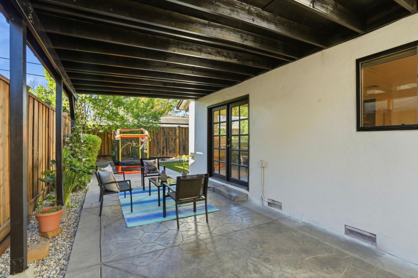 Detail Gallery Image 10 of 13 For 1567 Jacob Ave, San Jose,  CA 95118 - 3 Beds | 2/1 Baths