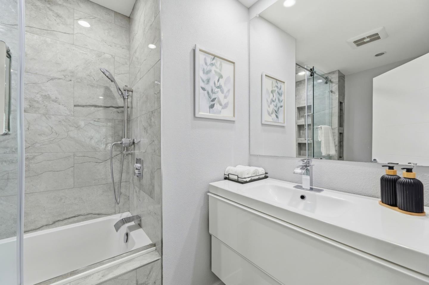 Photo #12: ML82040500 Listing: Photo #12