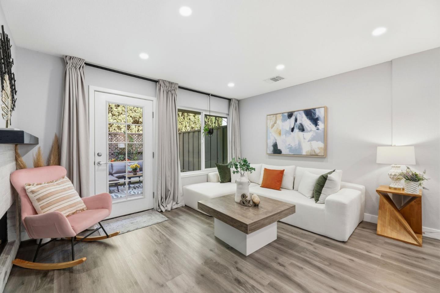 Photo #4: ML82040500 Listing: Photo #4