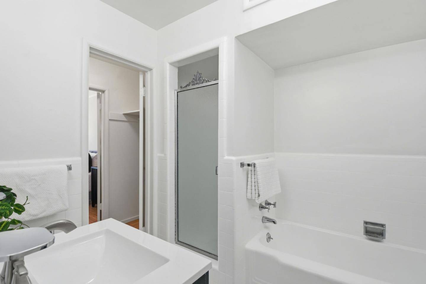 Detail Gallery Image 36 of 46 For 108 N Mayfair Ave, Daly City,  CA 94015 - 2 Beds | 1 Baths