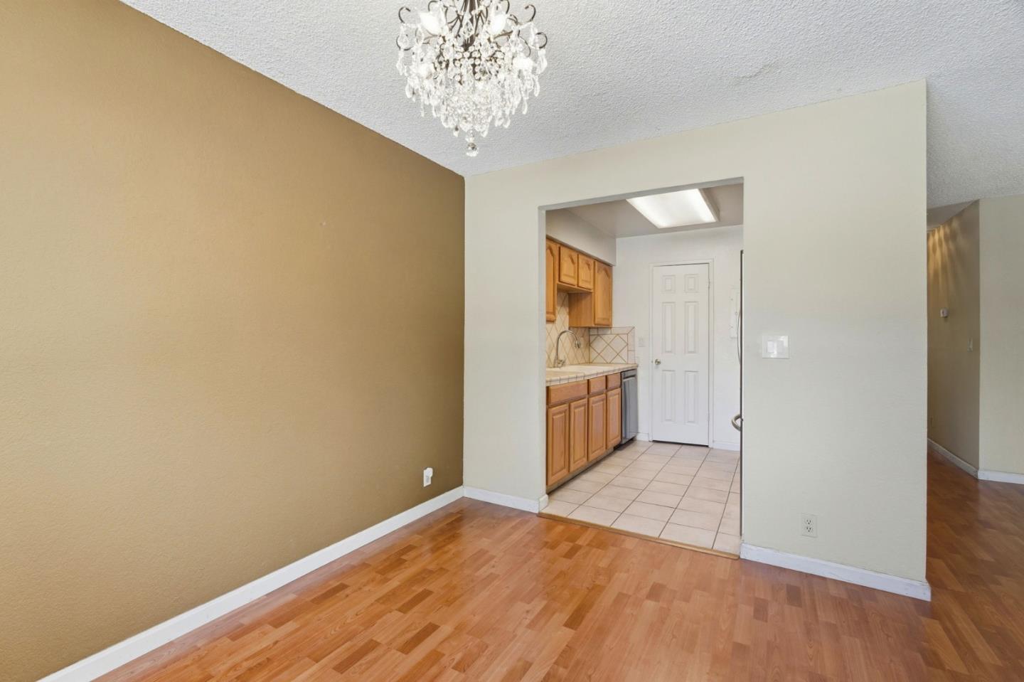 Photo #14: ML82040505 Listing: Photo #14