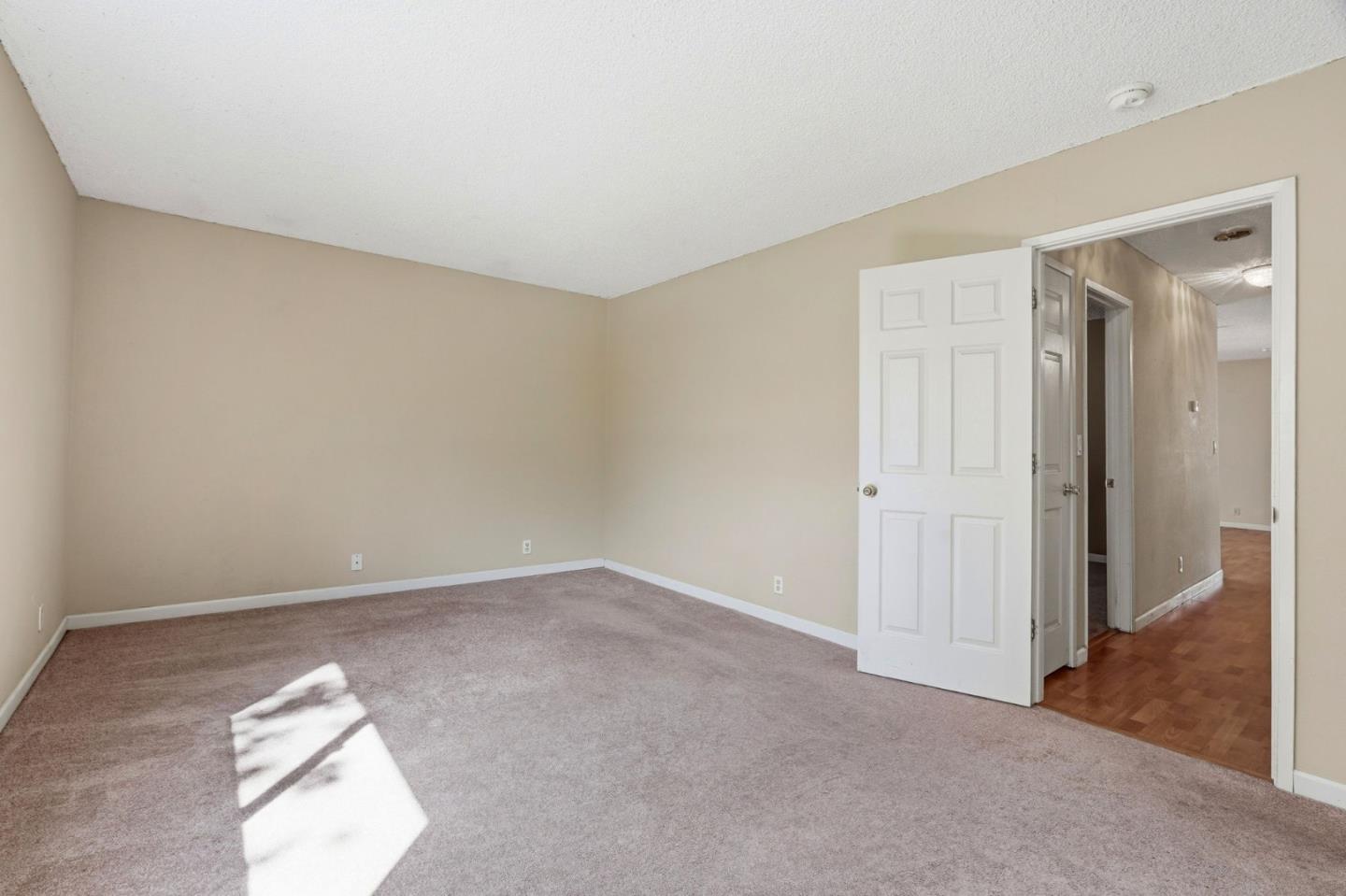 Photo #25: ML82040505 Listing: Photo #25