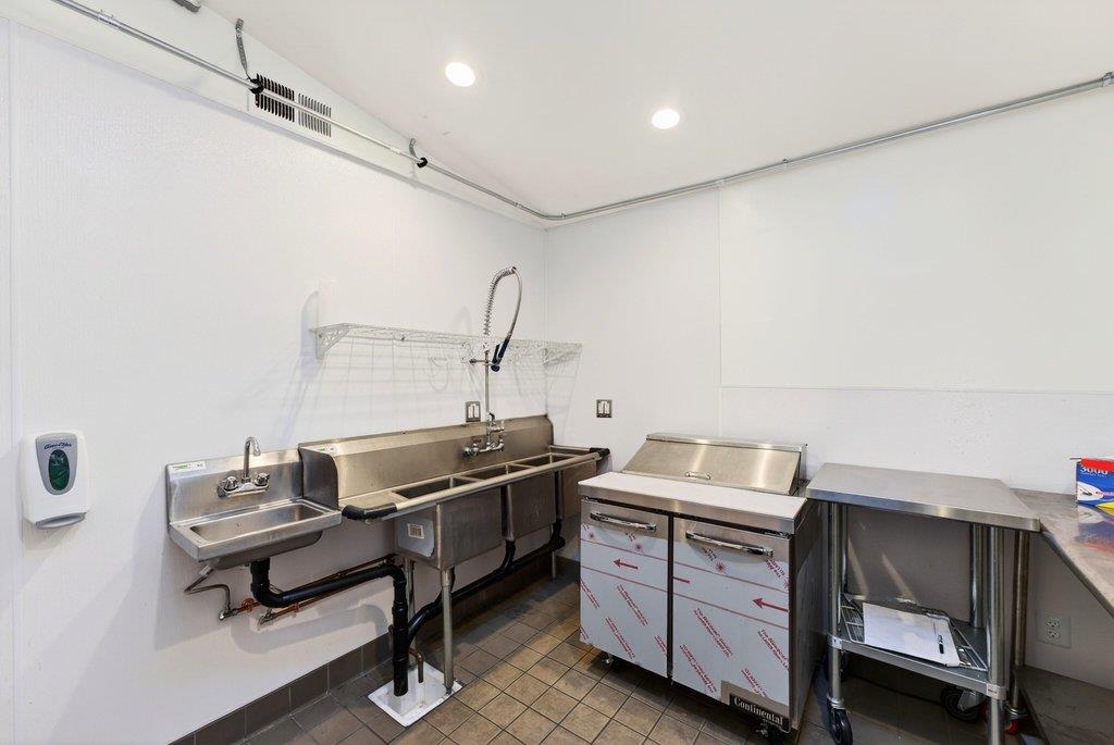 Detail Gallery Image 32 of 46 For 625 Main St, Watsonville,  CA 95076 - – Beds | – Baths